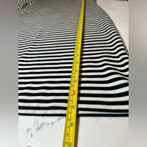 NWT Women’s Old Navy Black and White Striped Long Sleeve Dress size L - Picture 8 of 12
